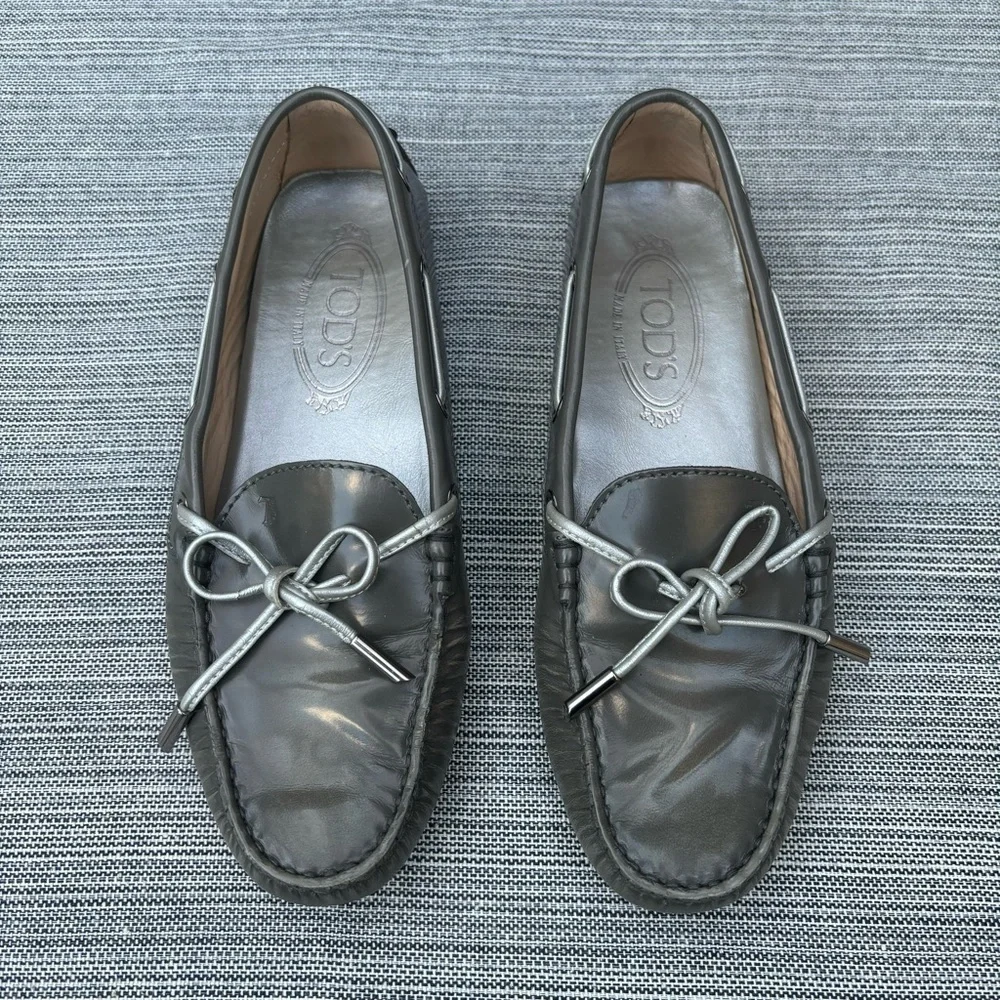 TOD’S Leather Driving Loafers Gray EU 36